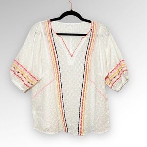 ACOS&A White V-Neck Embroidered Pattern Top